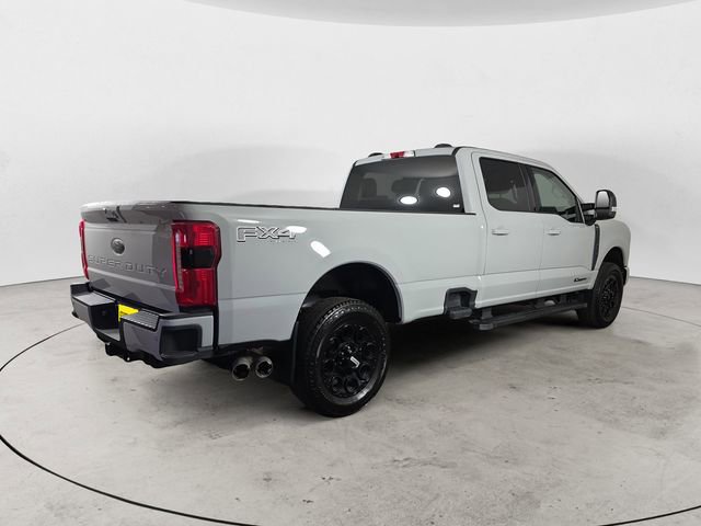 Certified 2025 Ford F350 Lariat w/ Black Appearance Package image 4