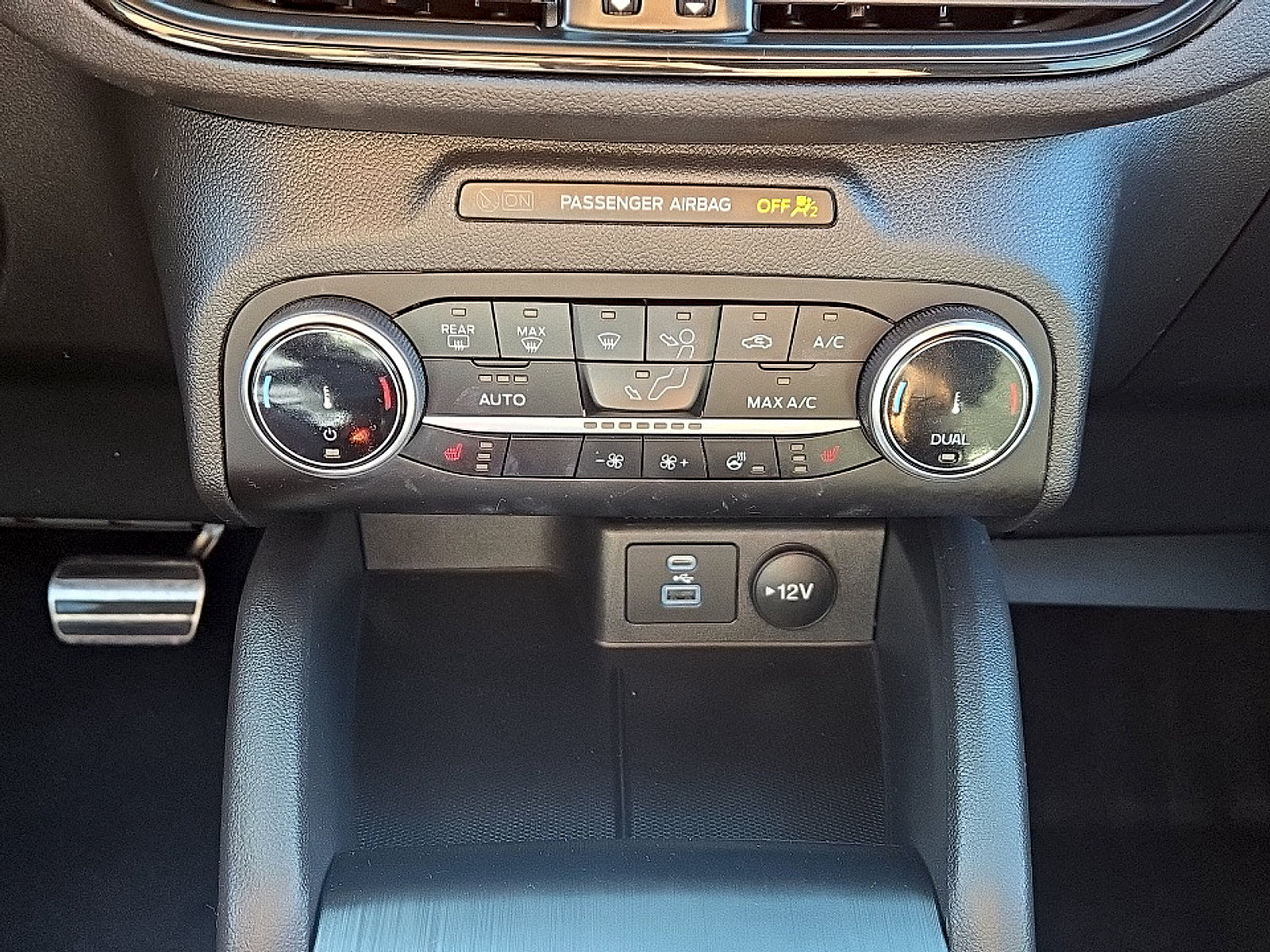 Certified 2023 Ford Escape ST-Line AWD/4WD image 19