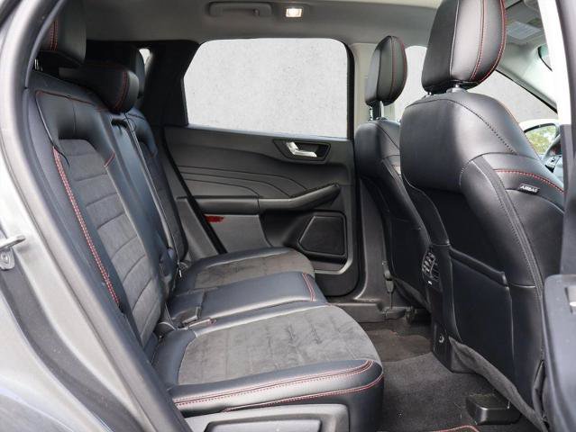 Certified 2022 Ford Escape SEL w/ SEL Stealth AWD Package image 24