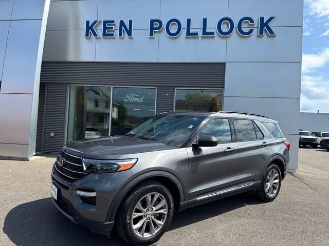 Certified 2023 Ford Explorer XLT w/ Equipment Group 202A AWD/4WD image 2