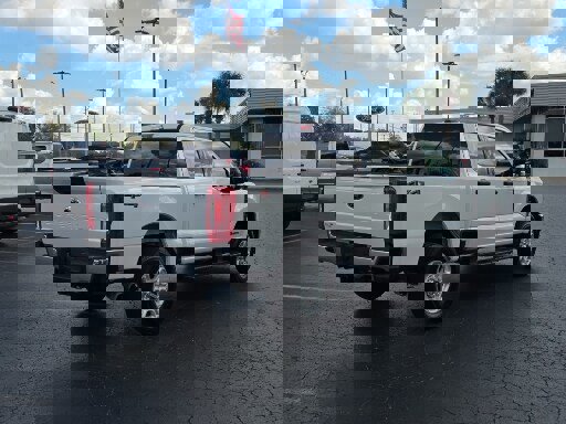 Certified 2025 Ford F250 XLT image 6