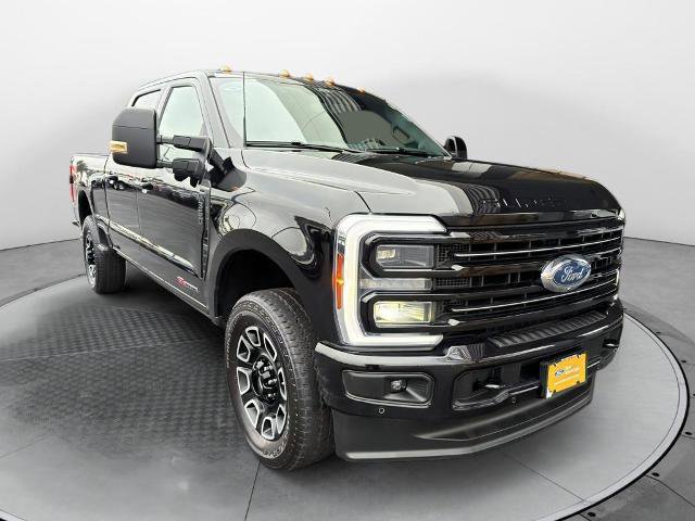 Certified 2025 Ford F350 Platinum AWD/4WD image 6