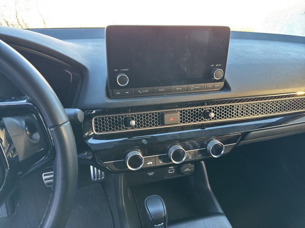 Used 2023 Honda Civic Sport image 7