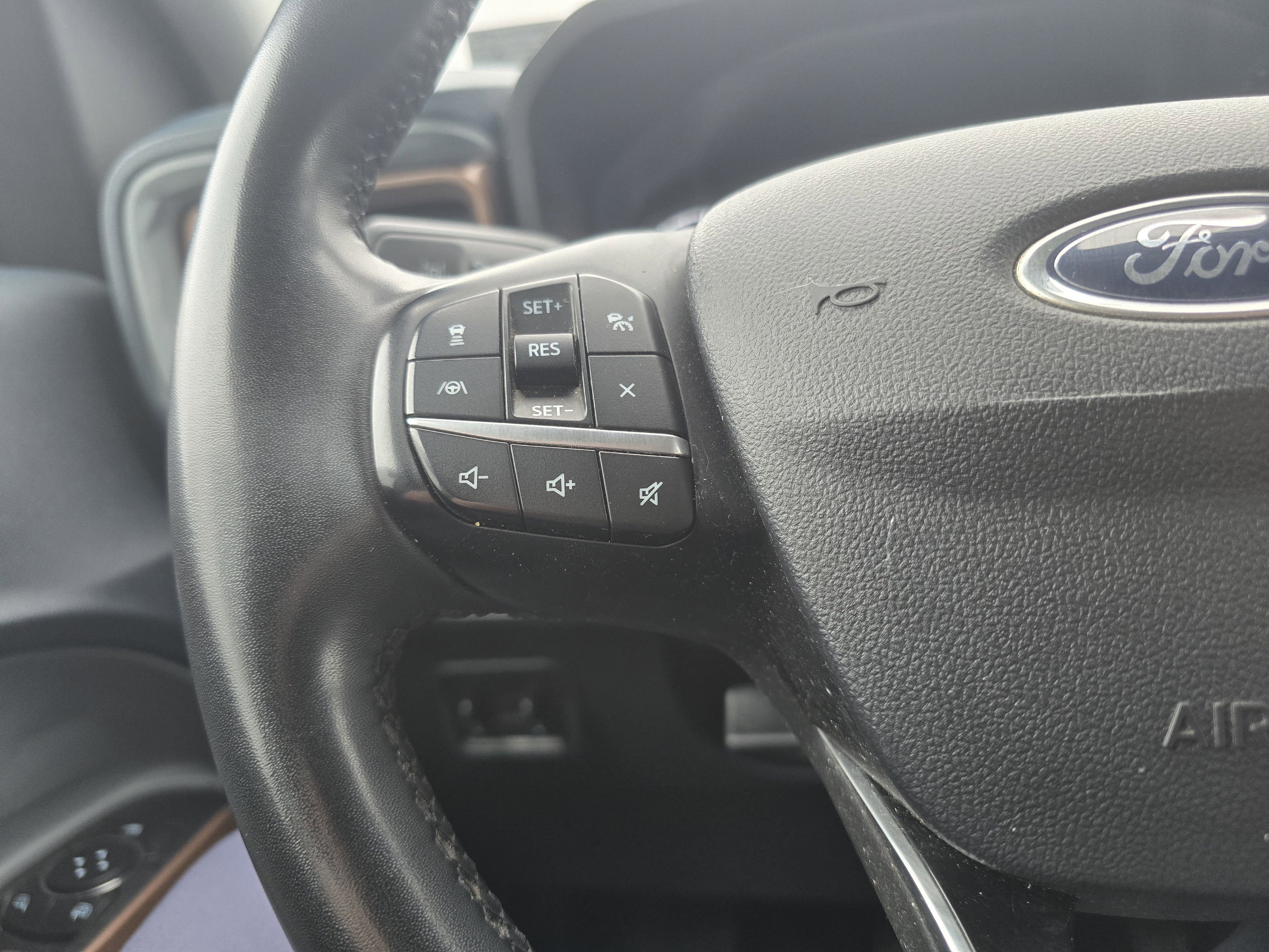 Certified 2024 Ford Maverick Lariat w/ 4K Tow Package AWD/4WD image 21