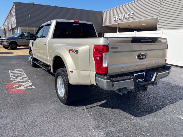 Certified 2017 Ford F350 Lariat w/ Lariat Ultimate Package AWD/4WD image 5