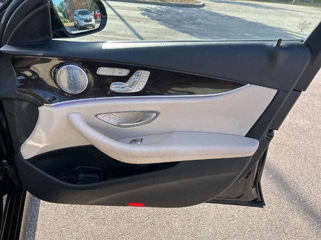 Used 2019 Mercedes-Benz E 300 w/ Premium 1 Package image 39