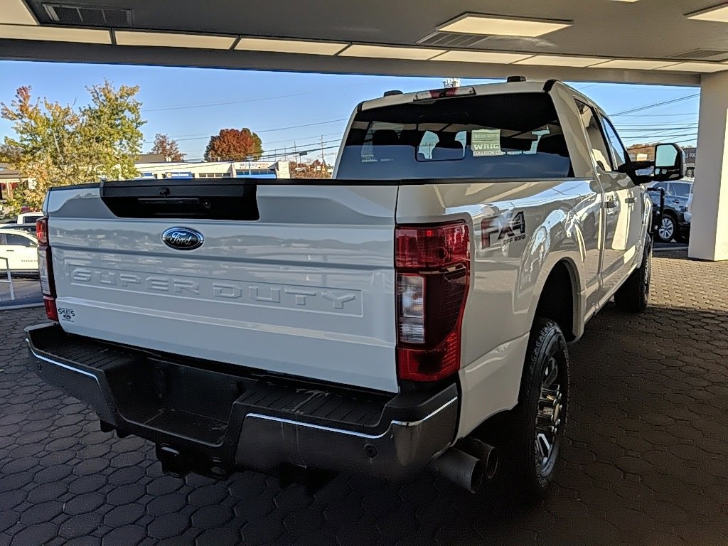 Certified 2022 Ford F350 Lariat w/ Lariat Ultimate Package image 3