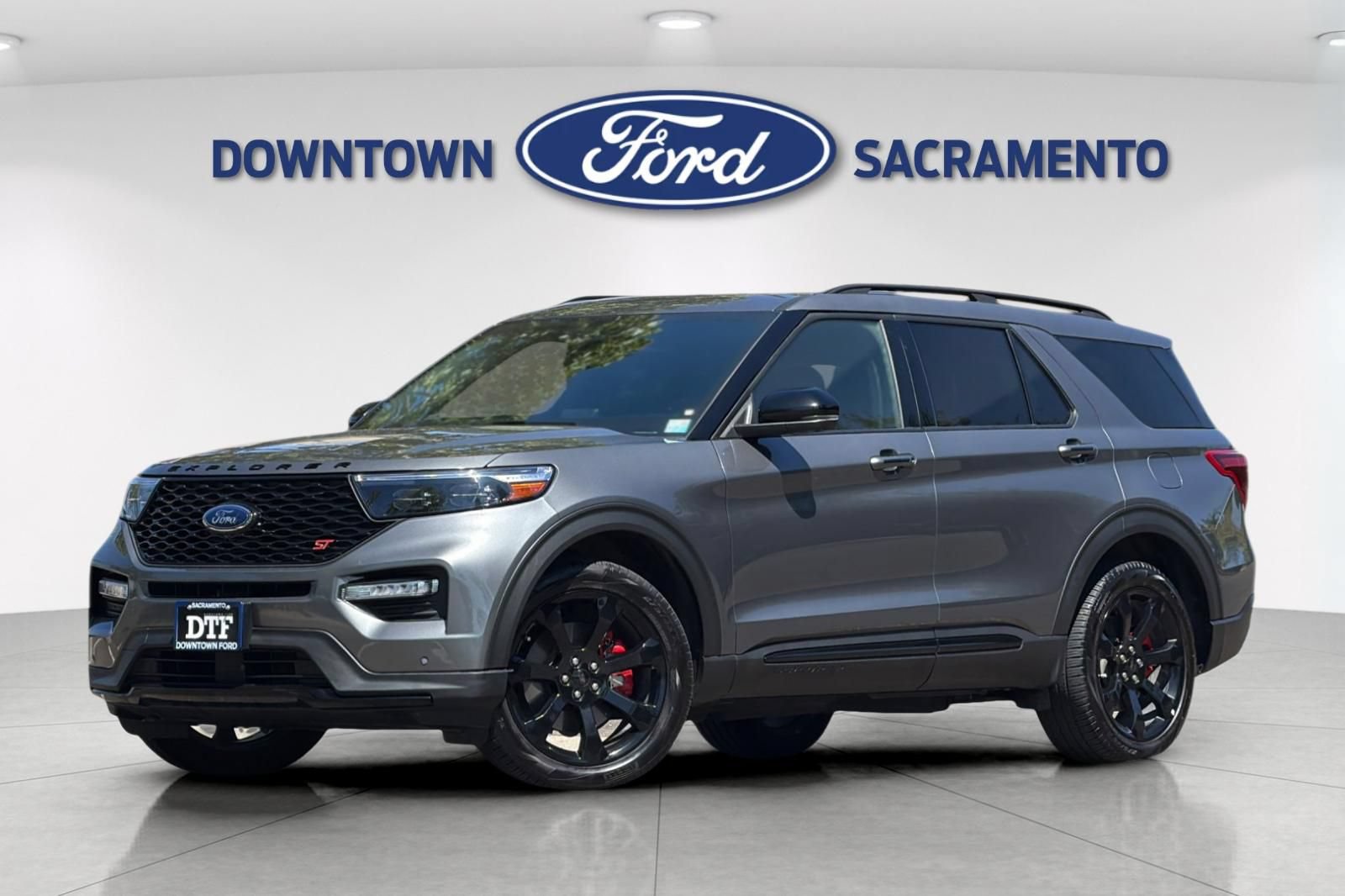 Certified 2023 Ford Explorer ST w/ Equipment Group 401A AWD/4WD image 2