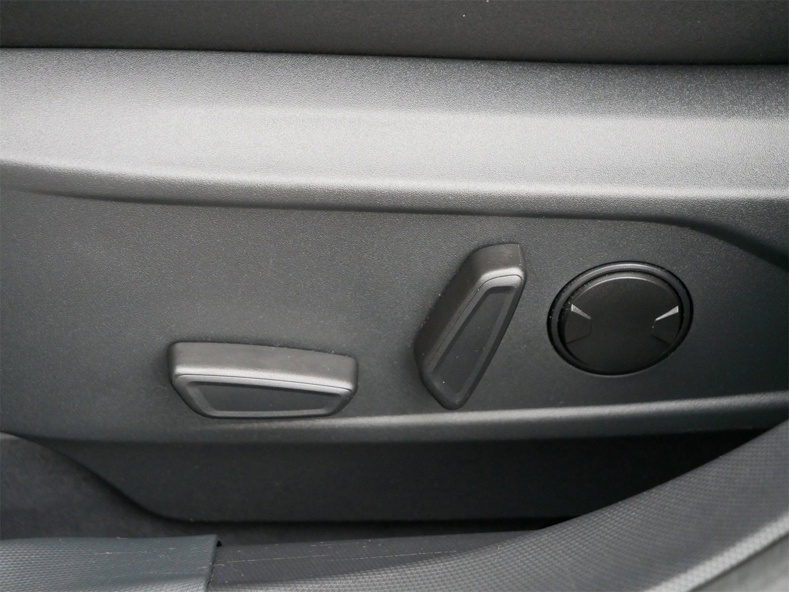 Certified 2022 Ford Mustang Mach-E GT w/ GT Performance Edition image 13