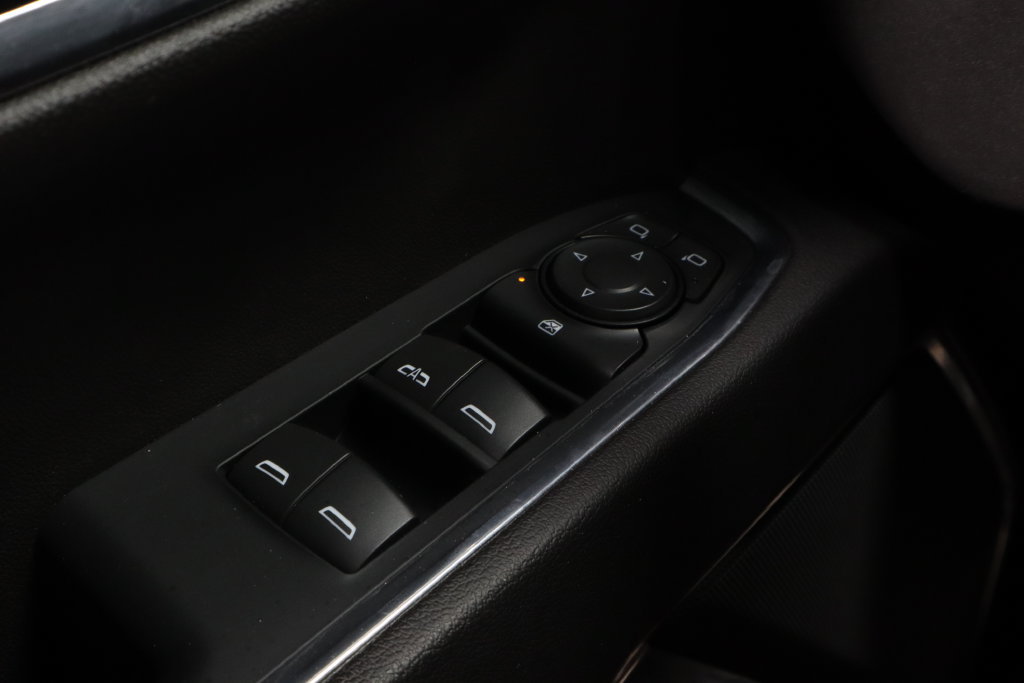 Used 2023 GMC Sierra 1500 Elevation AWD/4WD image 25