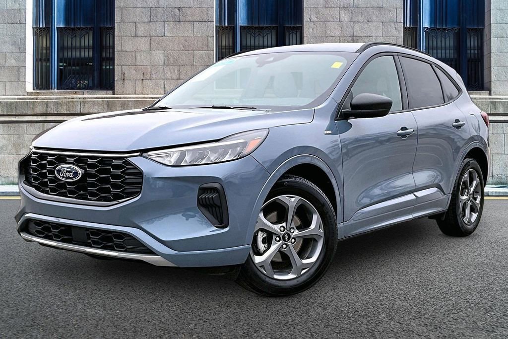 Certified 2024 Ford Escape ST-Line w/ Tech Pack #1 image 2