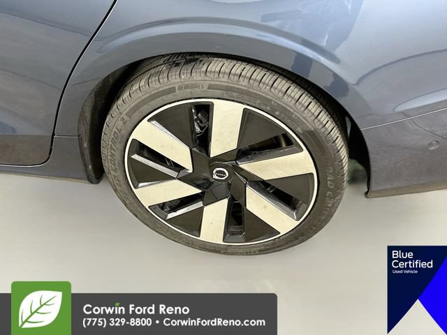 Used 2024 Volvo S60 T8 Ultimate AWD/4WD image 32