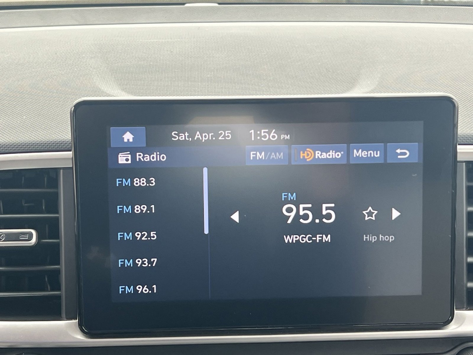 Used 2025 Hyundai Venue SEL FWD image 26