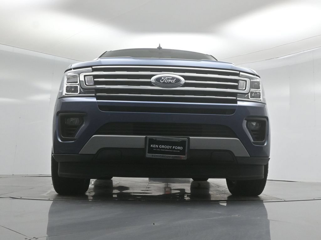 Certified 2019 Ford Expedition XLT w/ Equipment Group 202A RWD image 48