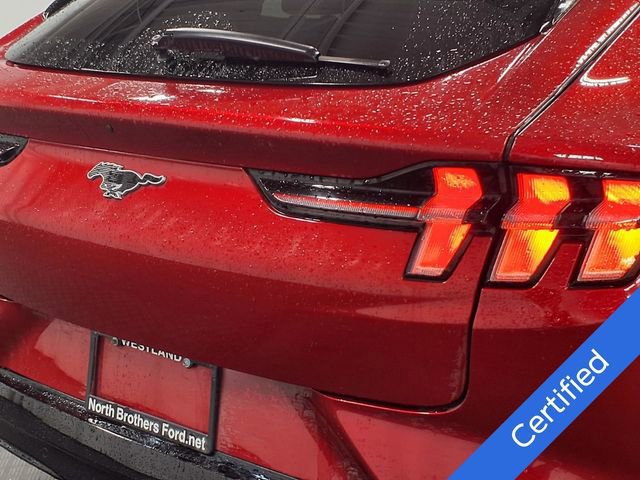 Certified 2022 Ford Mustang Mach-E Premium AWD/4WD image 28