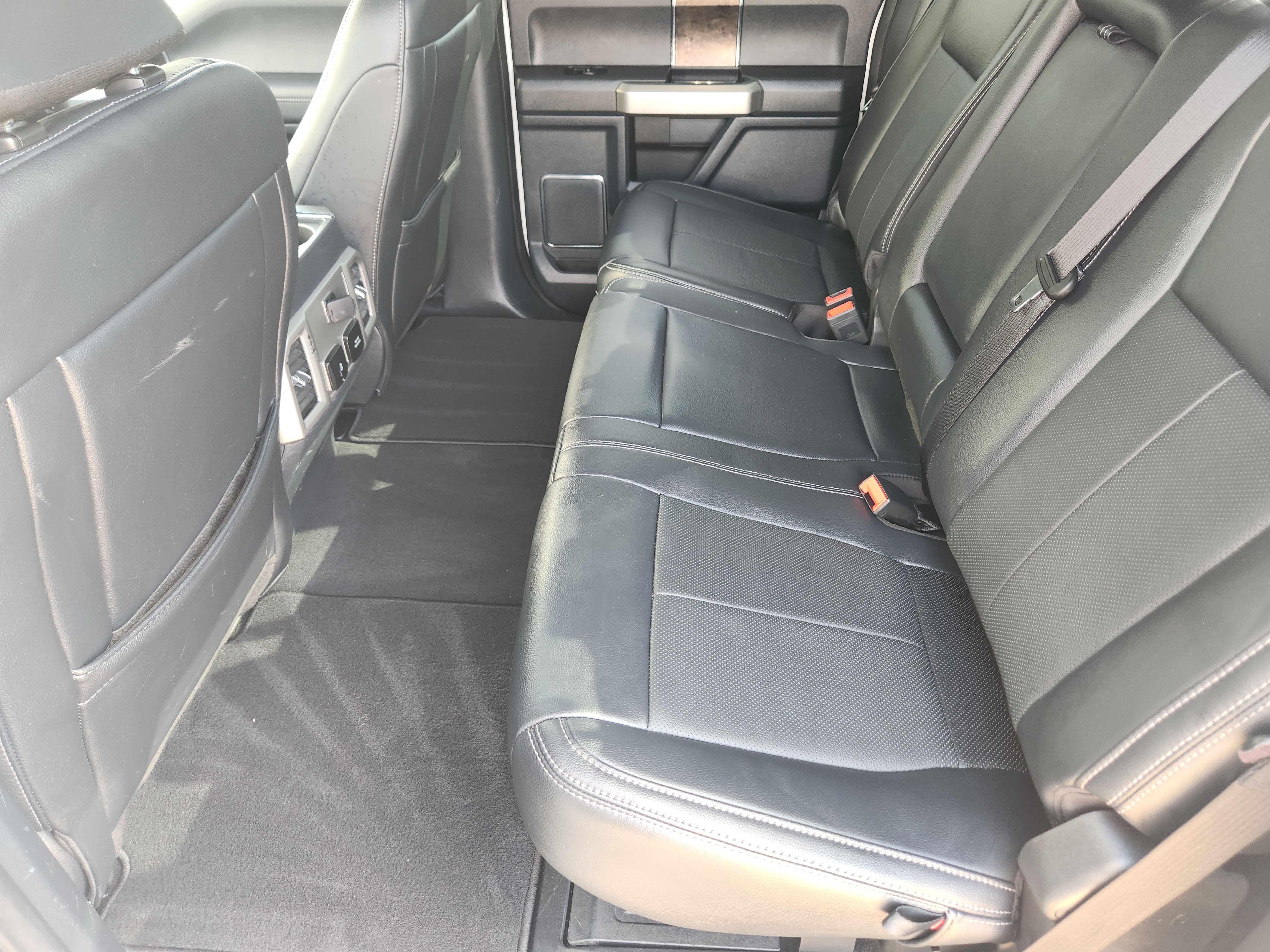 Certified 2022 Ford F250 Lariat w/ Lariat Ultimate Package AWD/4WD image 22