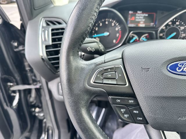 Certified 2018 Ford Escape Titanium image 29