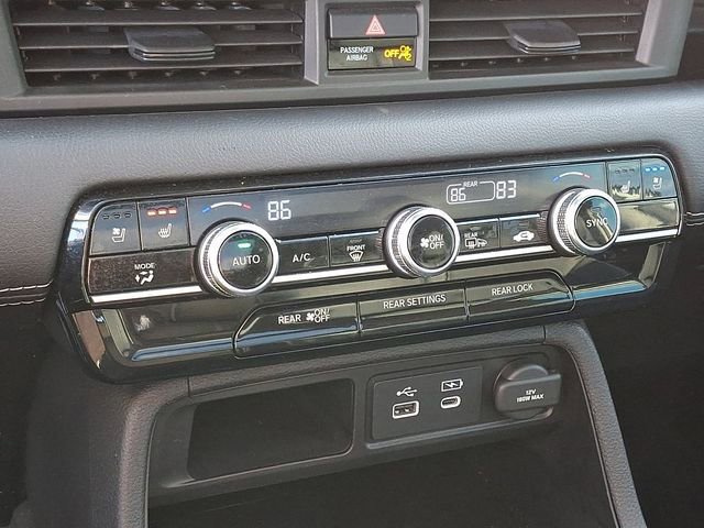 Used 2023 Honda Pilot Elite image 18