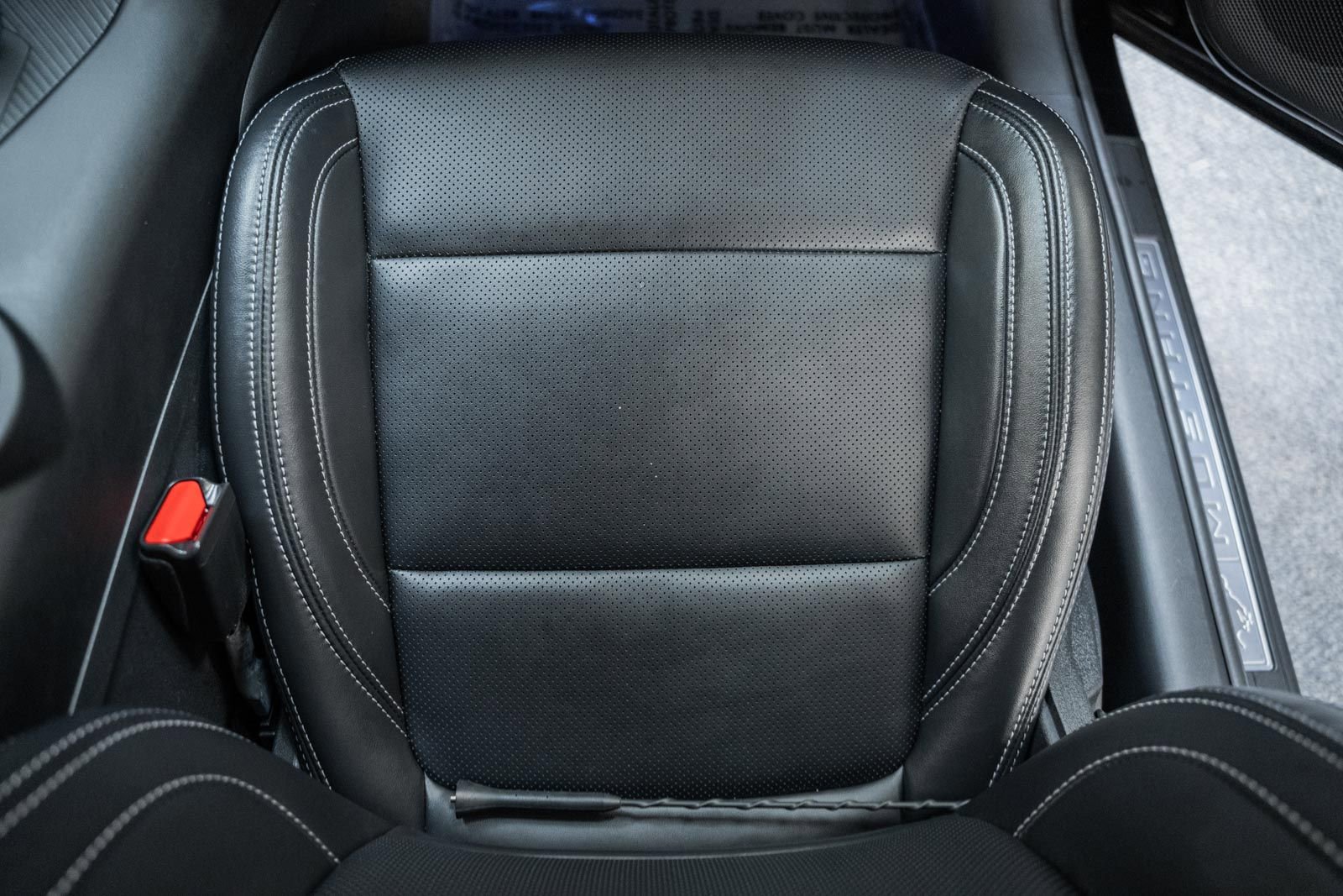 Certified 2025 Ford Mustang Premium w/ Wheel & Stripe Package image 34