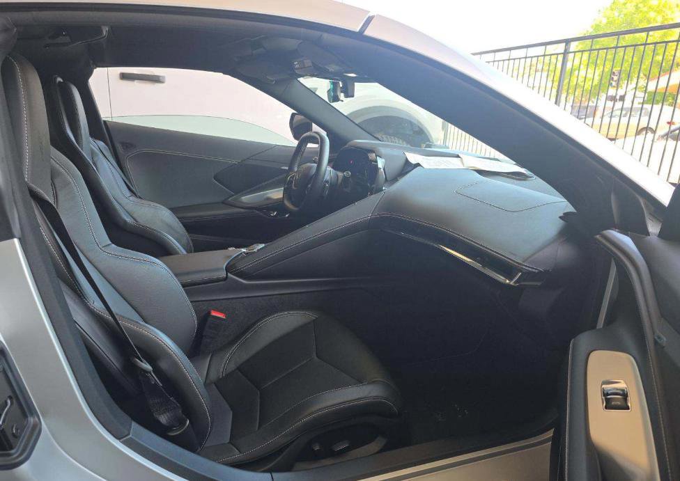 Used 2020 Chevrolet Corvette Stingray Coupe w/ Chrome Exterior Badge Package image 12