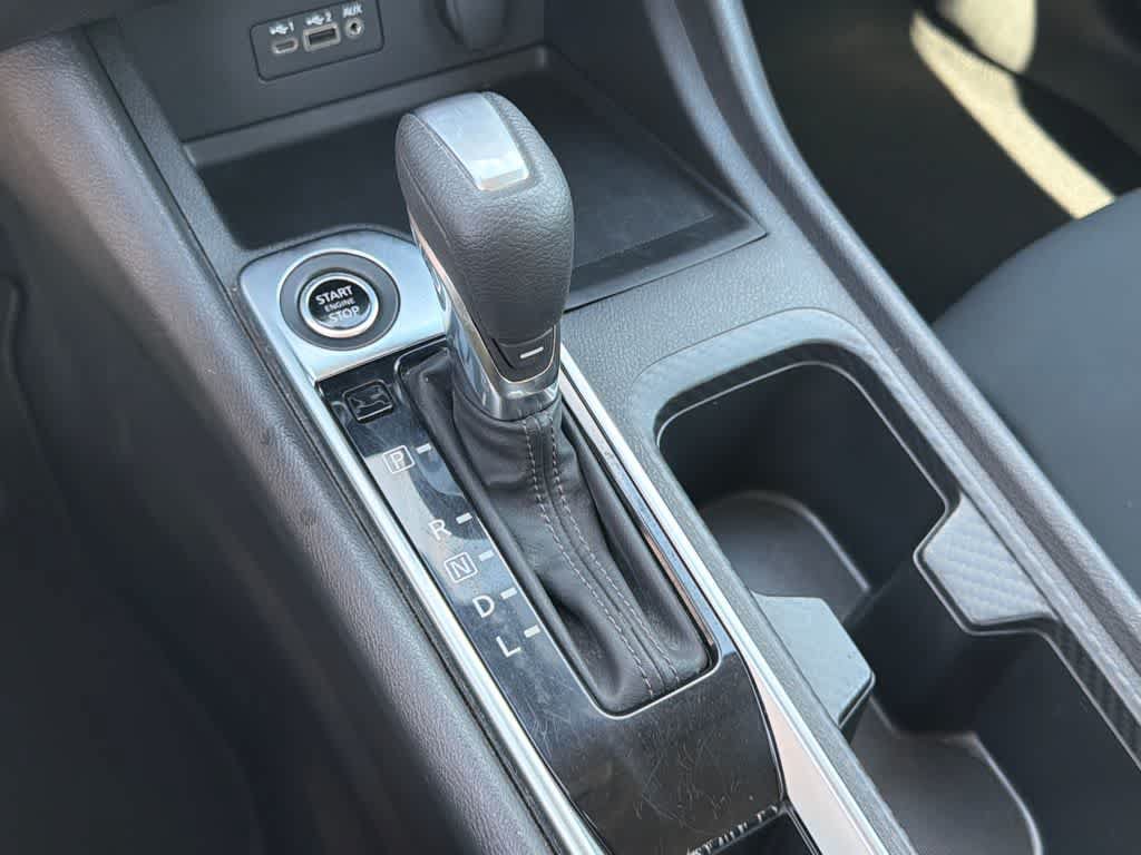 Used 2022 Nissan Sentra SV FWD image 29