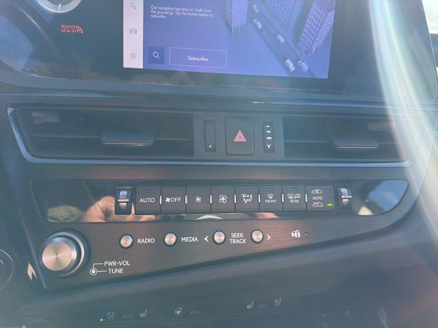 Used 2023 Lexus ES 350 w/ Premium Package image 22