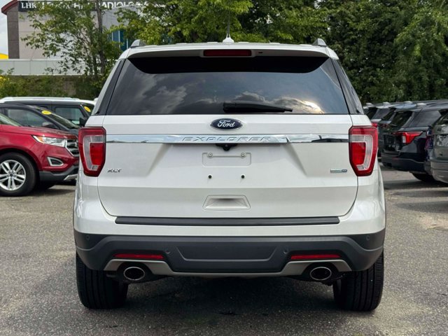 Certified 2019 Ford Explorer XLT w/ Equipment Group 202A AWD/4WD image 7