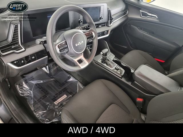 Used 2023 Kia Sportage LX AWD/4WD image 12
