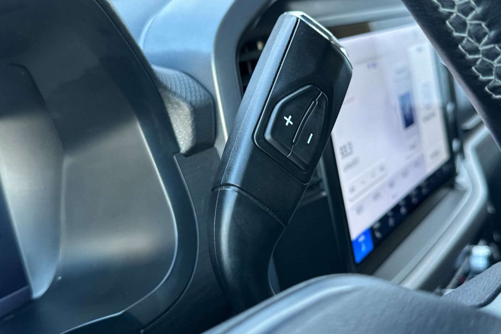 Certified 2025 Ford F150 XLT w/ Equipment Group 301A Standard image 32