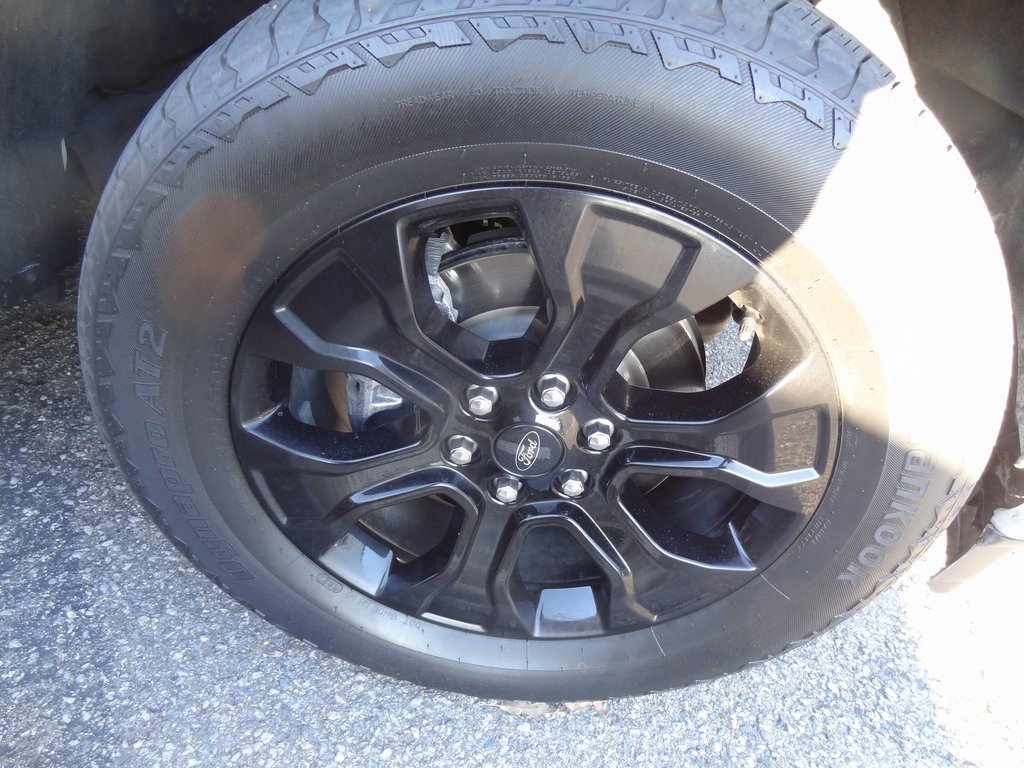 Certified 2023 Ford F150 Lariat w/ Equipment Group 502A High image 13