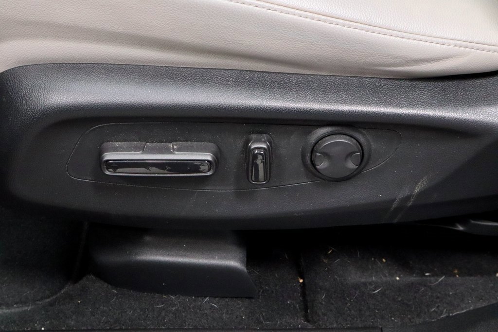 Used 2025 Honda CR-V EX-L image 26