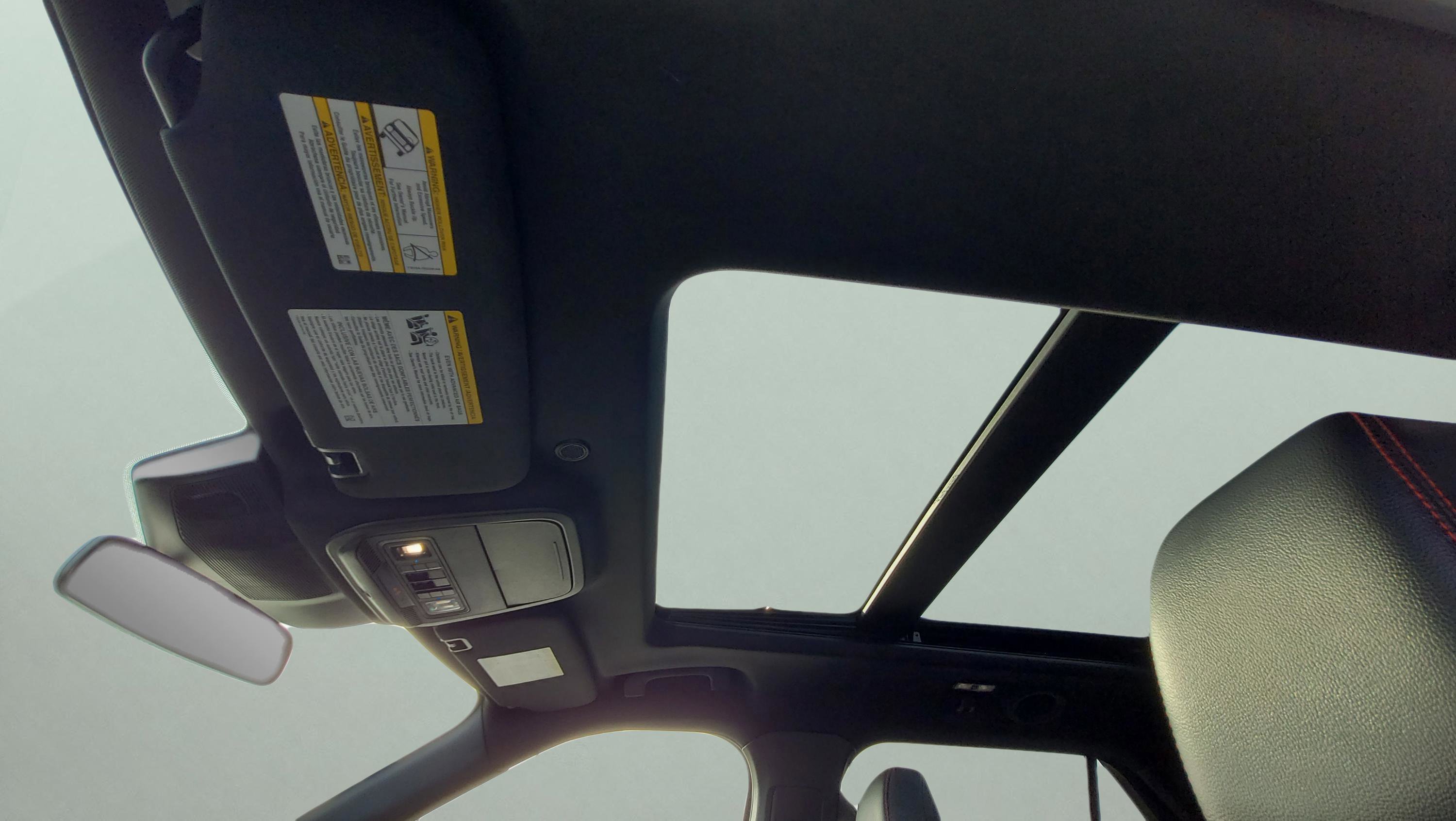 Certified 2023 Ford Explorer ST-Line w/ Class IV Trailer Tow Package image 25