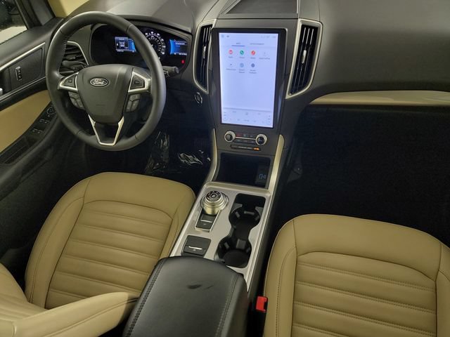 Certified 2024 Ford Edge SEL w/ Convenience Package AWD/4WD image 33
