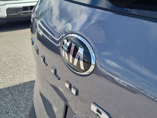 Used 2020 Kia Telluride EX w/ Towing Package FWD image 8