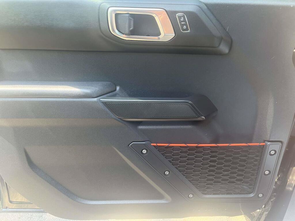 Certified 2024 Ford Bronco Raptor w/ Interior Carbon Fiber Pack 6 AWD/4WD image 29