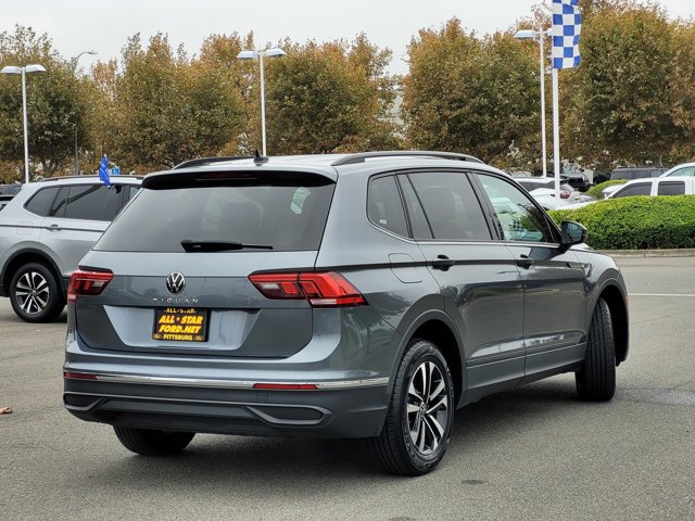 Used 2022 Volkswagen Tiguan S image 4