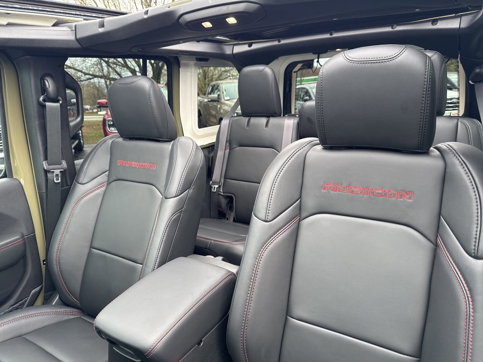 Used 2026 Jeep Wrangler Rubicon image 13