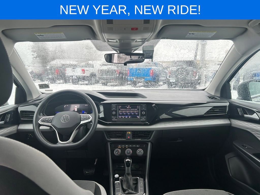 Used 2024 Volkswagen Taos S image 25
