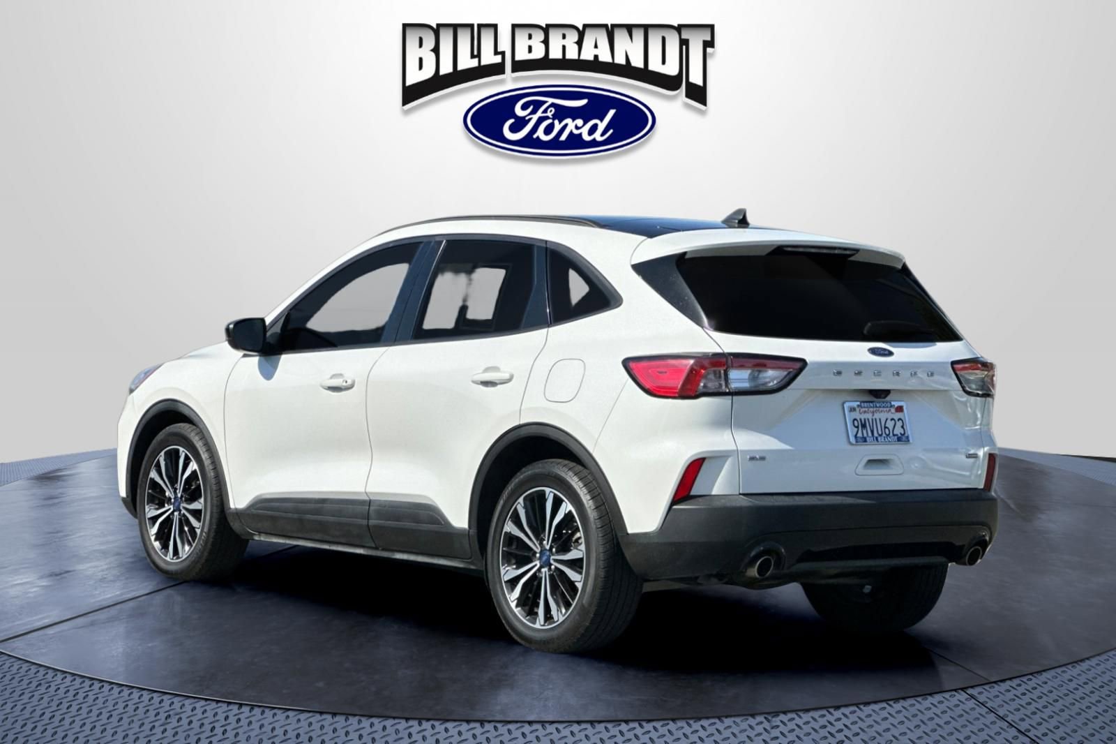 Certified 2021 Ford Escape SE w/ SE Sport Appearance Package FWD image 5
