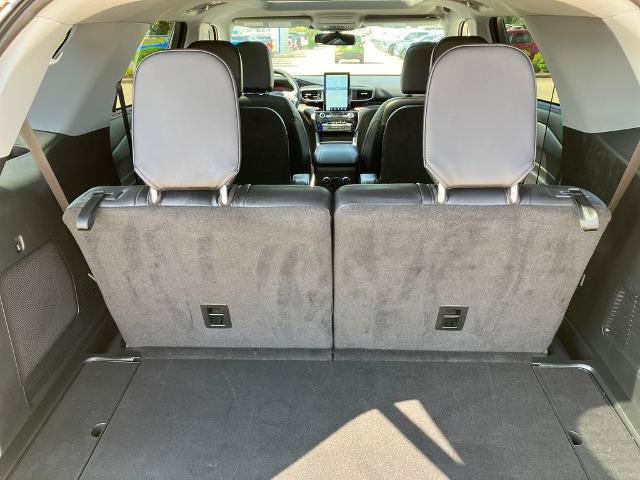 Certified 2024 Ford Explorer Limited w/ Limited Technology Package AWD/4WD image 15
