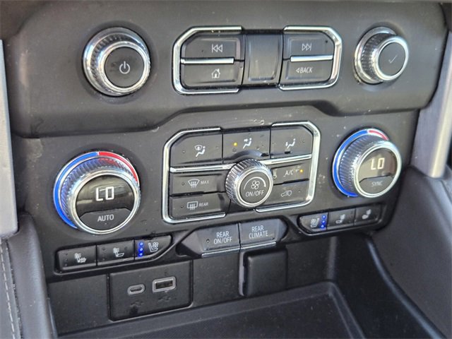 Used 2022 GMC Yukon SLT w/ SLT Luxury Package image 23