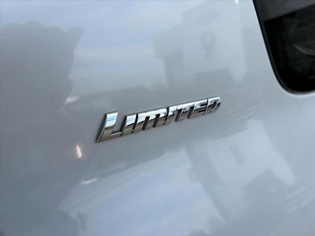 Used 2018 Toyota 4Runner Limited image 23