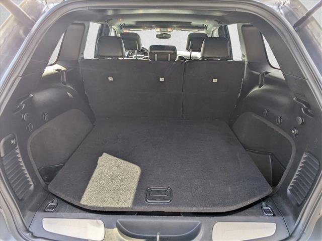 Used 2019 Jeep Grand Cherokee Limited image 6