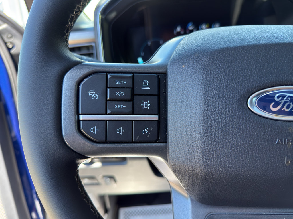 Certified 2026 Ford F350 Lariat w/ Black Appearance Package AWD/4WD image 19
