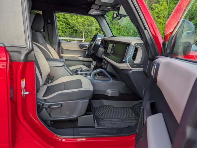 Certified 2022 Ford Bronco Wildtrak AWD/4WD image 38