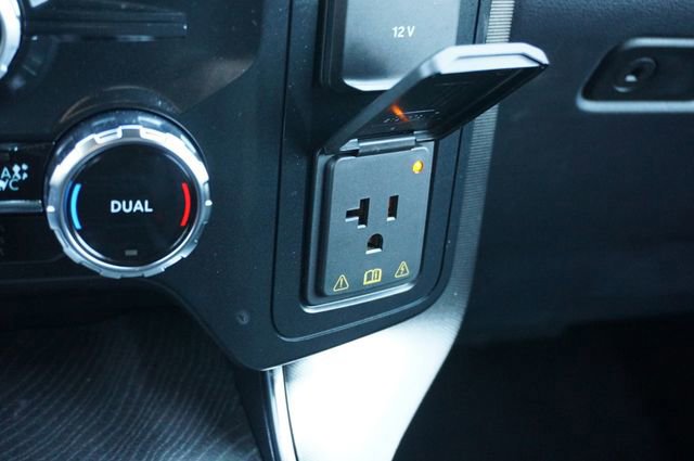 Certified 2023 Ford F150 Platinum w/ Equipment Group 701A High image 29