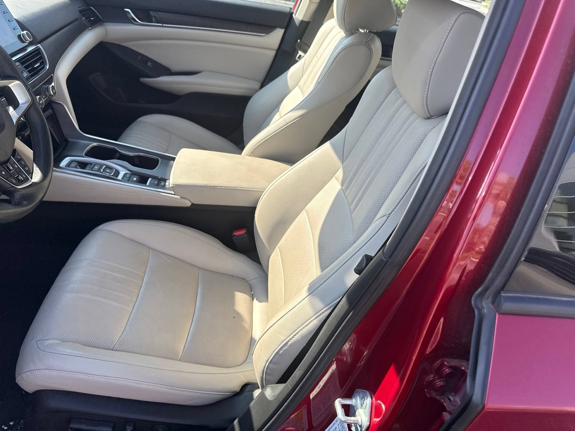Used 2021 Honda Accord EX-L image 13