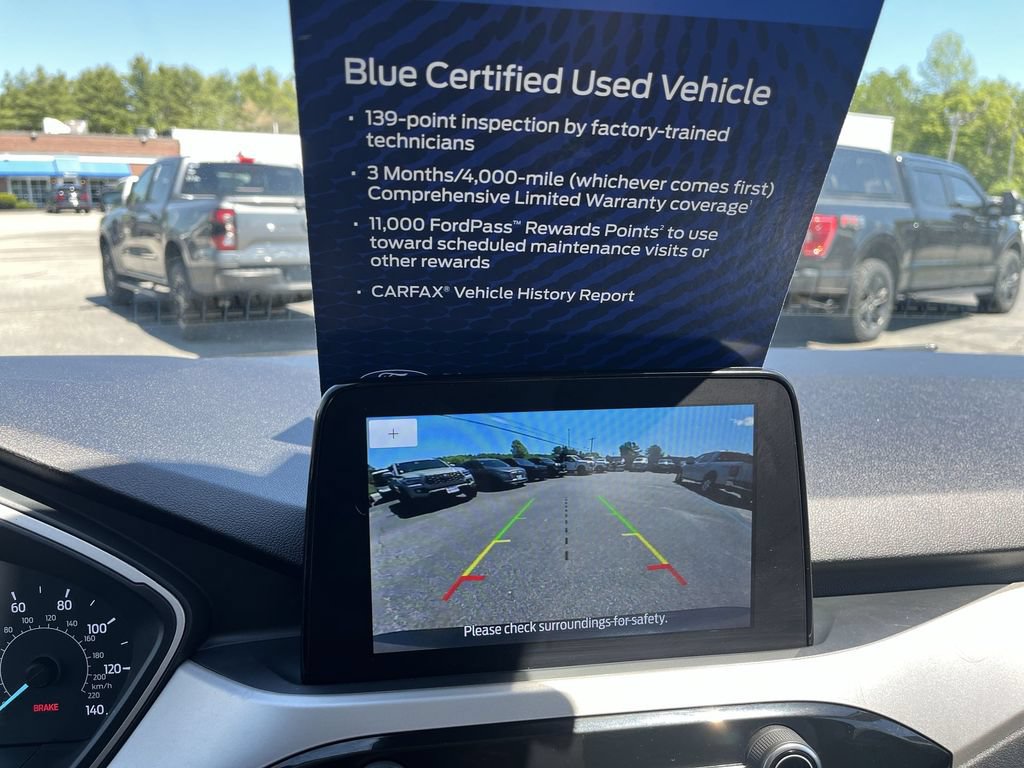 Certified 2022 Ford Escape SE w/ SE Sport Appearance Package AWD/4WD image 10