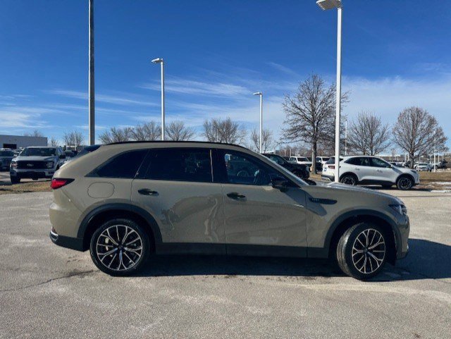 Used 2025 MAZDA CX-70 Plug-In Hybrid w/ Premium Plus image 5