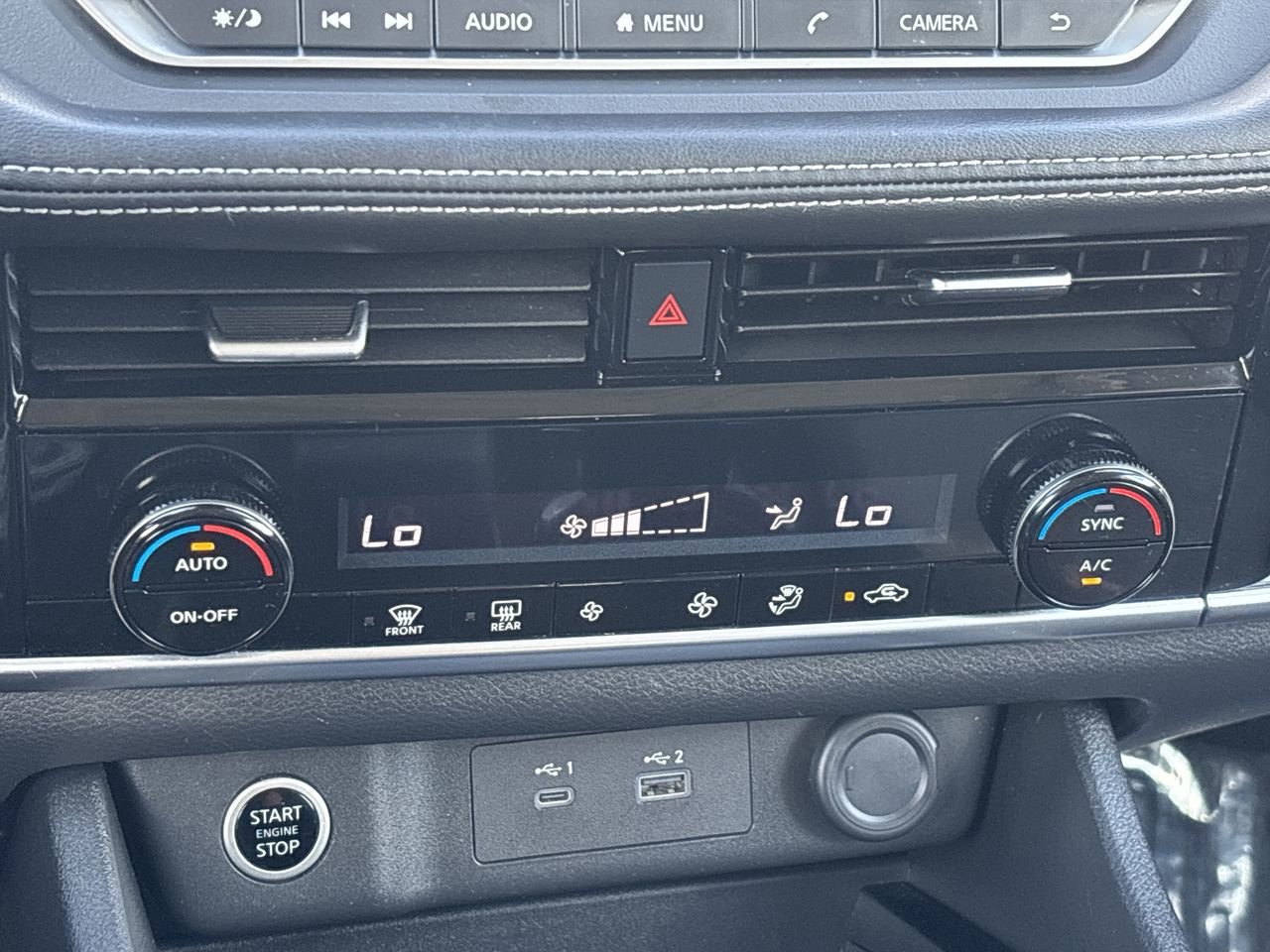 Used 2021 Nissan Rogue SV image 28